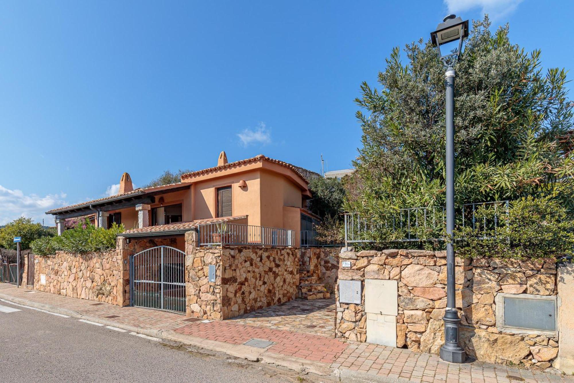 Villetta Franca 100M From The Beach - Happy Rentals Golfo Aranci Extérieur photo